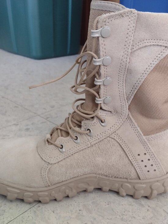 Rocky S2V Secial Ops Military Combat Boots, size 9.5 Medium, worn once